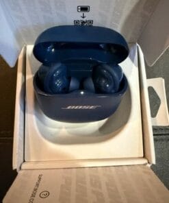 Bose QuietComfort Ultra Wireless Noise Cancelling Earbuds Lunar Blue