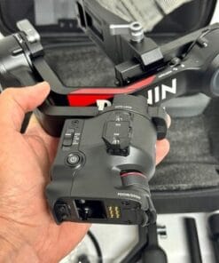 DJI RS 4 Combo 3-Axis Gimbal Stabilizer for Mirrorless DSLR Camera Kit - Image 3