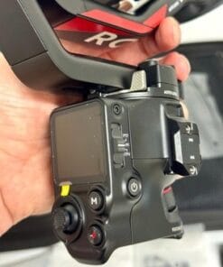 DJI RS 4 Combo 3-Axis Gimbal Stabilizer for Mirrorless DSLR Camera Kit - Image 7