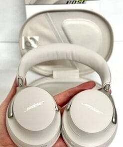 Bose QuietComfort Ultra Wireless Noise Canceling Headphones Light White - Image 2