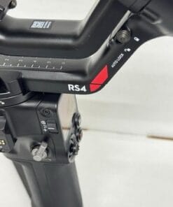 DJI Ronin RS4 3-Axis Gimbal Stabilizer for Mirrorless/DSLR. - Image 3