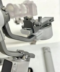 DJI RS 4 Mini Handheld 3-Axis Gimbal Stabilizer - Image 4