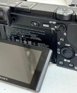 Sony Alpha A6300 24.2MP Digital Camera - Black (Kit with 18-135mm Zoom Lens) - Image 6