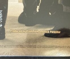 Pearl Jam – Ten Vinyl LP 180g 2LP Vinyl Edition Remastered Epic Records Sealed. - Image 3