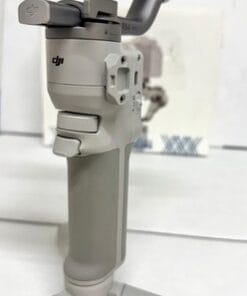 DJI RS 4 Mini Handheld 3-Axis Gimbal Stabilizer Tested - Image 7