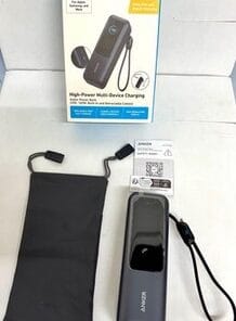 Anker 25000mAh Power Bank 165W A1695H11 Built-In Retractable USB-C Cables