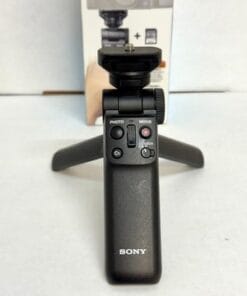 Sony GP-VPT2BT Wireless Bluetooth Shooting Grip Tripod Remote Black. - Image 2
