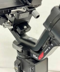 DJI Ronin RS4 3-Axis Gimbal Stabilizer for Mirrorless/DSLR - Image 8