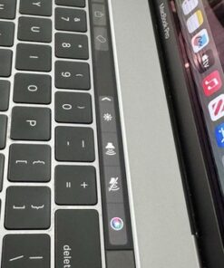 Apple MacBook Pro 15” 2018 i7 2.2GHz 16GB RAM 256GB SSD Touch Bar A1990 / - Image 6