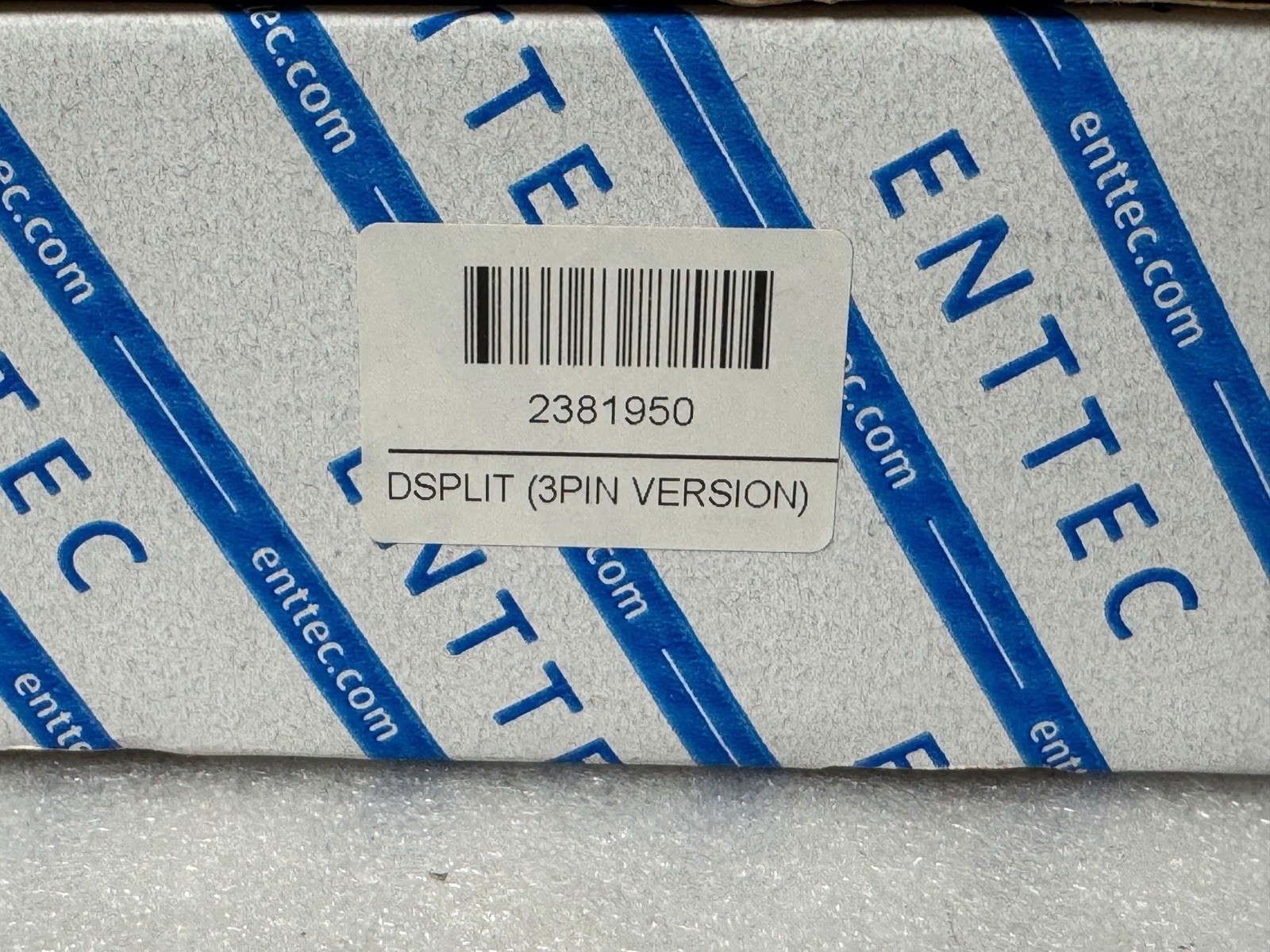 ENTTEC D-SPLIT DMX512 4-Port 3-Pin Opto-Isolated Splitter Repeater - Image 6