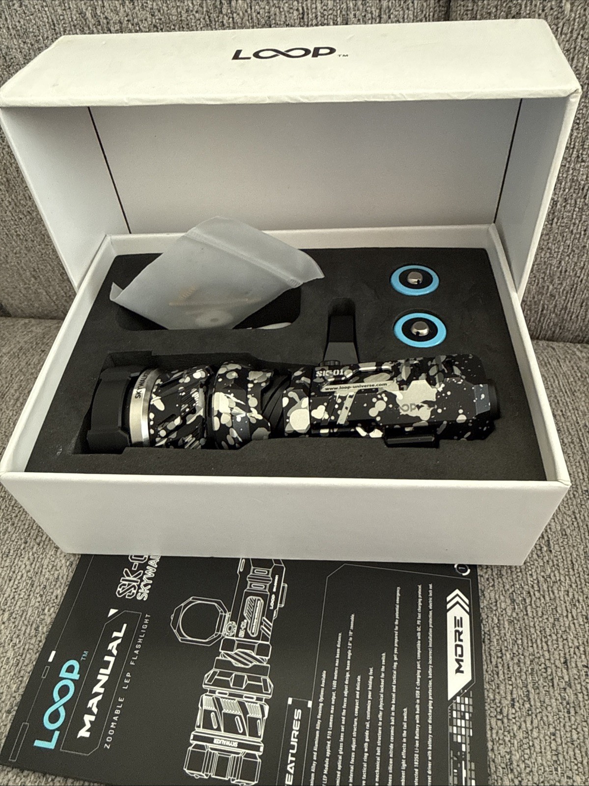 LOOP Gear Skywalker SK01s LEP Zoom Flashlight Camo 910 Lumens 1600m