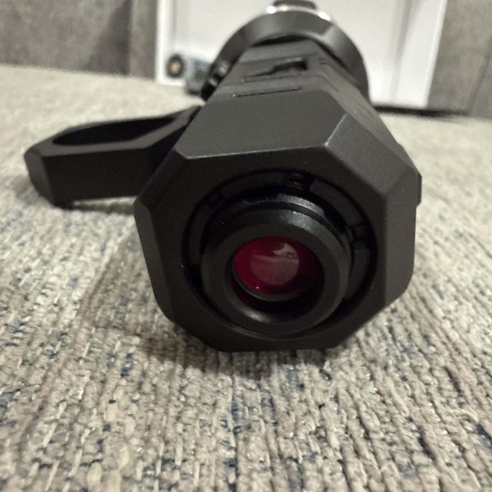 LOOP Gear Skywalker SK01s LEP Titanium Black Zoom Flashlight 910 Lumens - Image 8