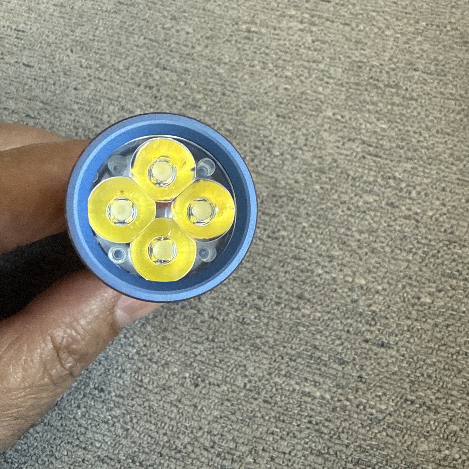 MecArmy PS16 Titanium Pattern 2000LM EDC Flashlight + 16340 650mAh Battery - Image 5