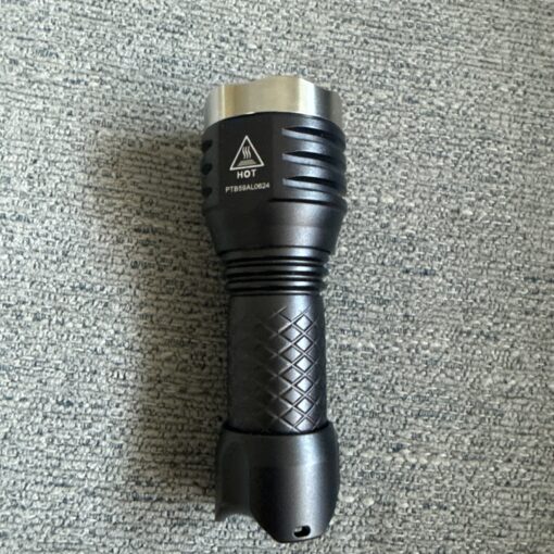 MecArmy PT14 900 Lumens USB Rechargeable Compact LED Flashlight