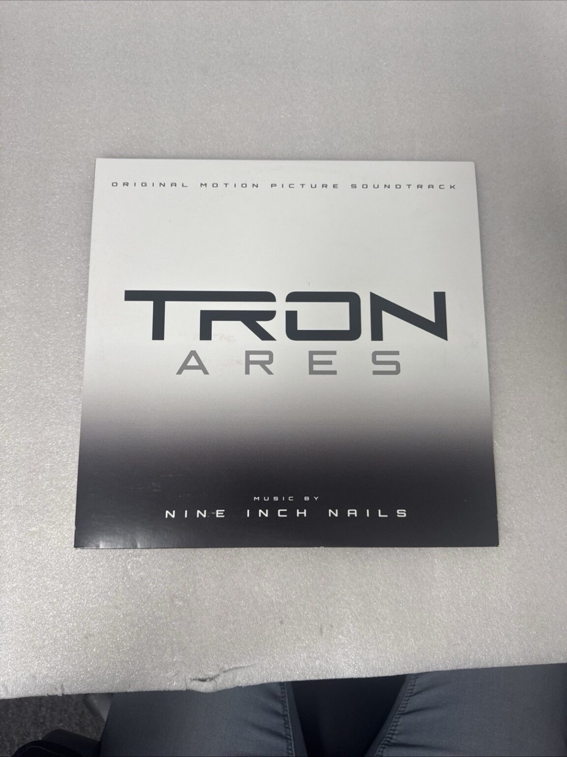 Nine Inch Nails TRON Ares Soundtrack Limited Edition White Vinyl 2LP NIN
